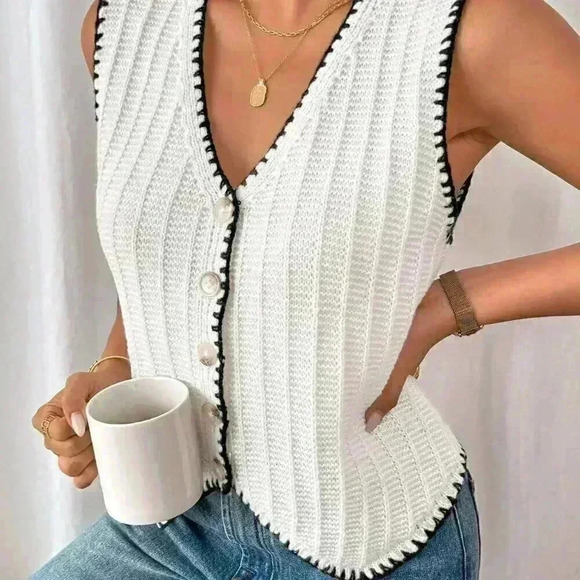 Beige Casual Women's Color Block Edging Vest Style V-Neck Sweater - Picture 6 of 6